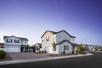 Building Photo - Cyrene at Estrella