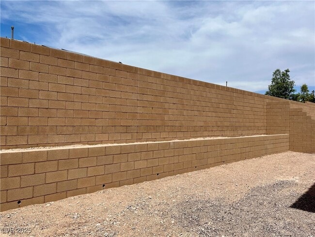 Building Photo - 9693 Biedler Ct