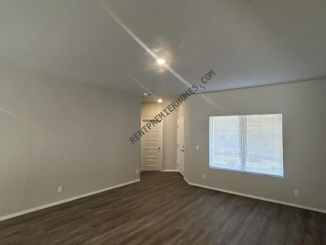 Building Photo - 29140 E79th Pl S