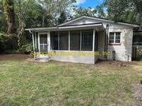 Building Photo - Adams-NE 9TH AVE