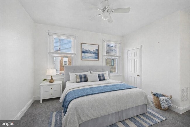 Building Photo - 1525 S Taylor St