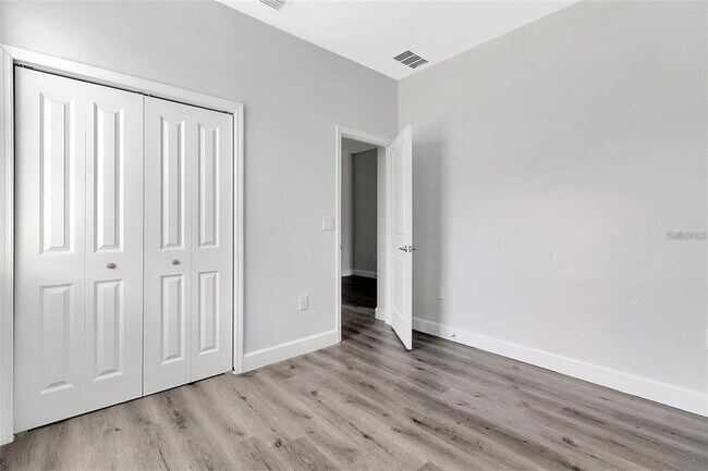 Building Photo - 10385 Port Everglades St