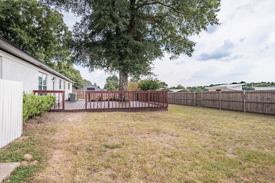 Building Photo - 13338 County Rd 2175