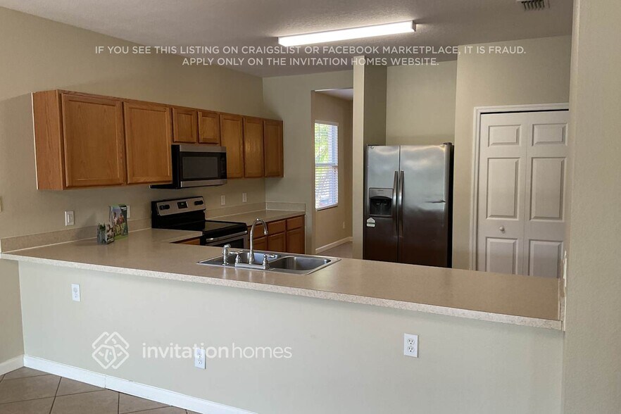 Building Photo - 4285 Canby Dr