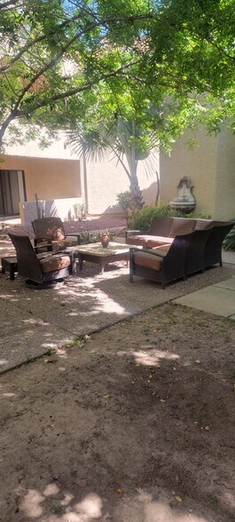 Building Photo - 10301 N 70th St