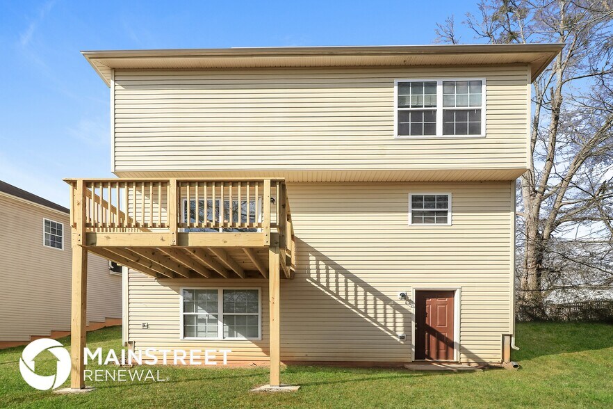 Building Photo - 2 Wingfoot Ct