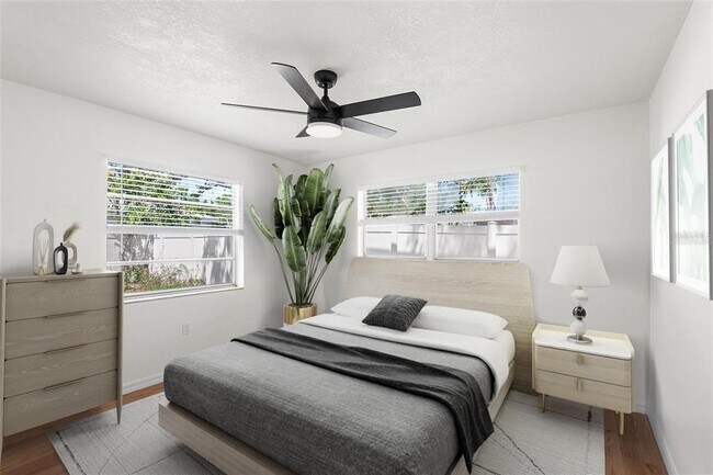 Building Photo - 2855 51st St S