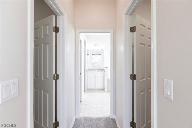 Building Photo - 9282 Palm Island Cir