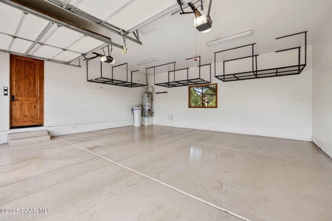 Building Photo - 14850 Jay Morrish Dr