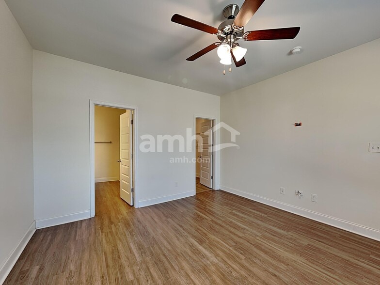 Building Photo - 5026 Mountain Springs Rd
