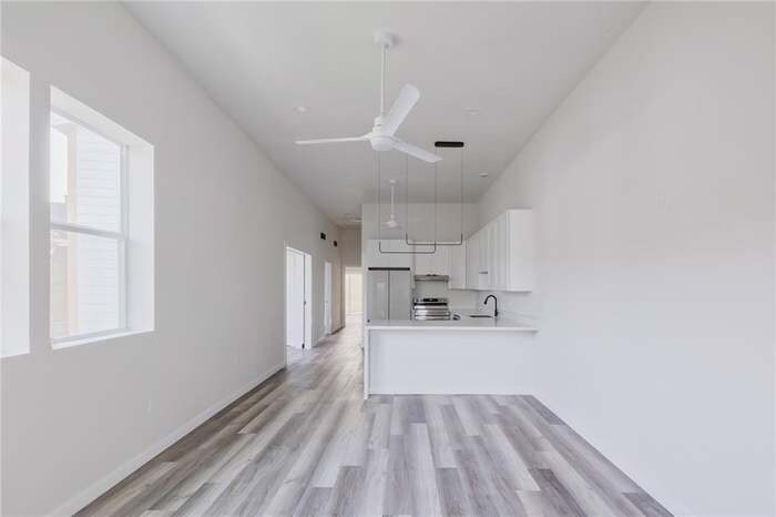 Building Photo - 2404 Ursulines Ave