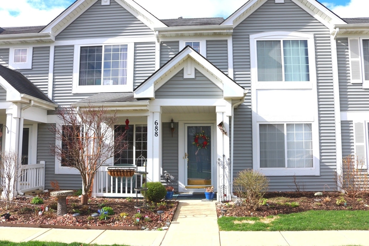 Building Photo - 688 Lincoln Station Dr