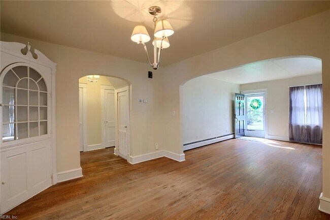 Building Photo - 7297 Duval Ave