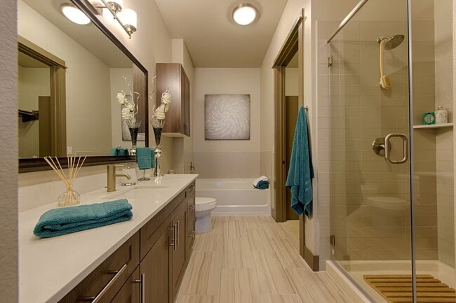 Building Photo - Live Stylish + Save $1,000