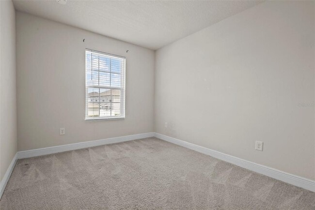 Building Photo - 2432 Hearth Dr