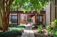 Building Photo - 515 Cypress Pointe St