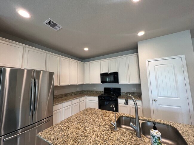 Building Photo - 2510 Northern Great White Ct