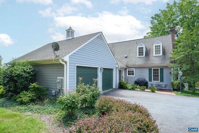 Building Photo - 505 Kellogg Dr