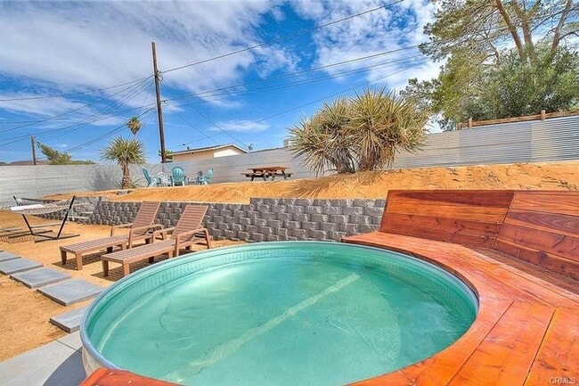 Building Photo - Fully Furnished Home in Joshua Tree