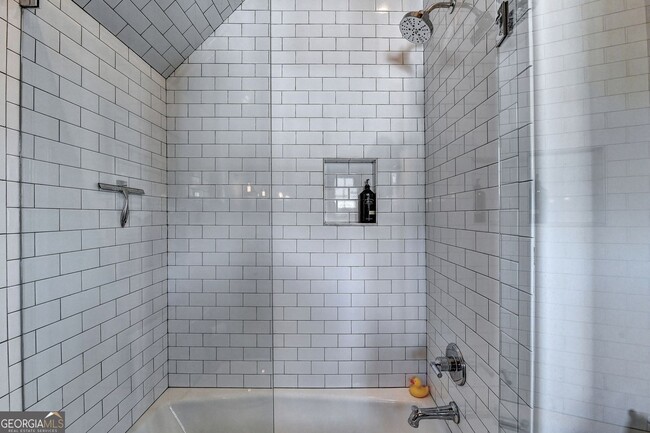 Building Photo - 2555 Brook Run