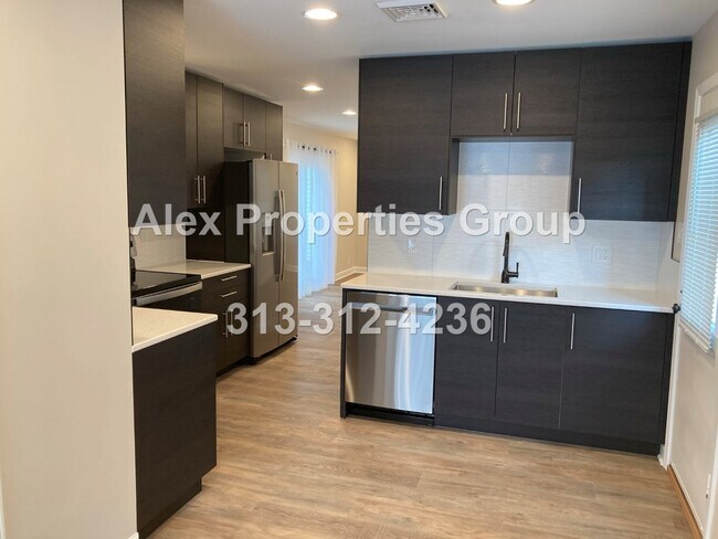 Building Photo - 4330 Olivia Ave