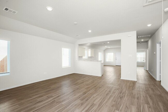 Building Photo - 3001 Wood Lily Dr