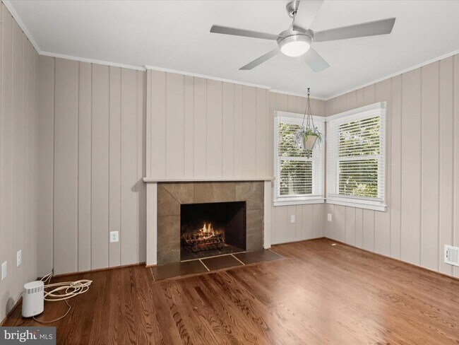 Building Photo - 12516 Two Farm Dr