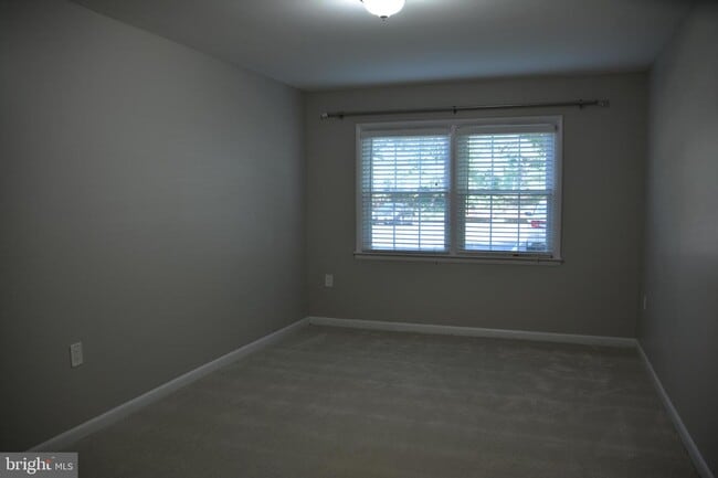 Building Photo - 9451 Fairfax Blvd