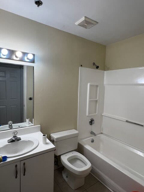 Building Photo - 56 St Joseph St