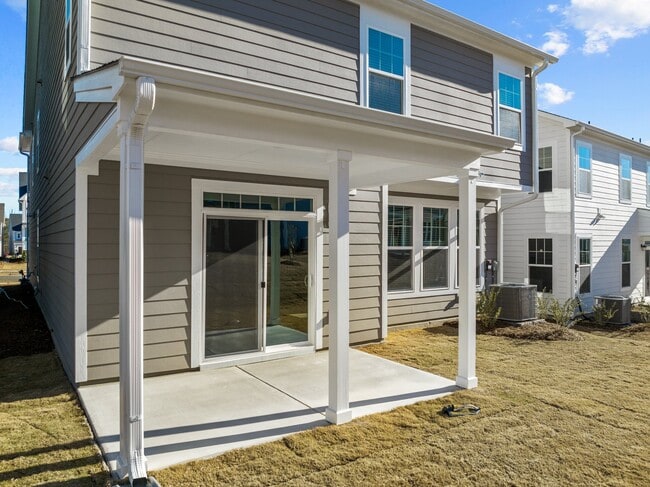Building Photo - 2408 McKenzie Ridge Ln