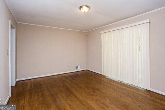 Building Photo - 1909 Argonne Dr