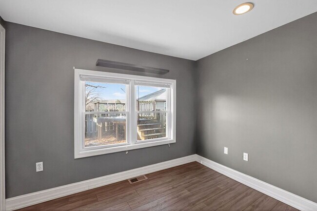 Building Photo - 17930 Beech Ln