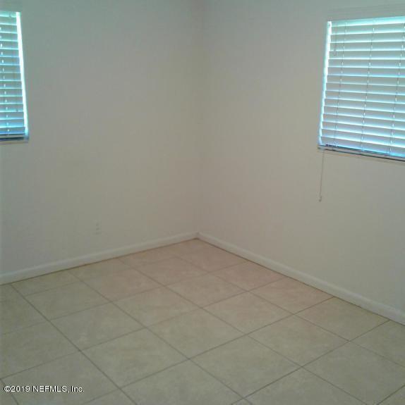 Building Photo - 5839 Sonora Dr W