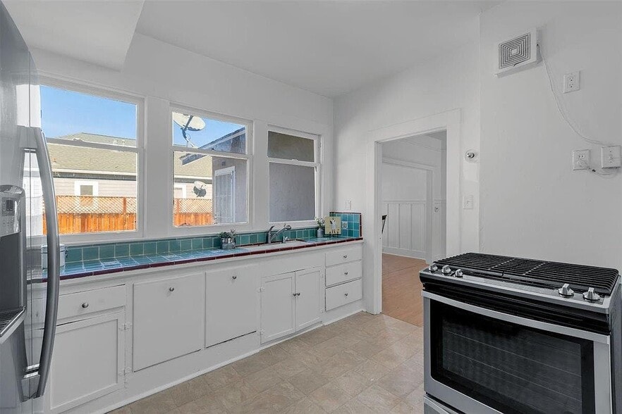 Building Photo - 7831 Eigleberry St