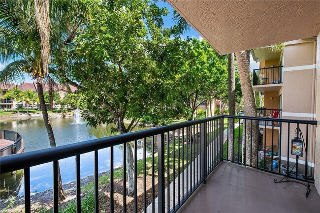 Building Photo - 8851 Wiles Rd