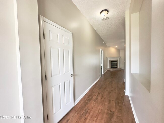 Building Photo - 248 Dover Bluff Dr