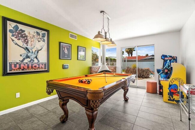 Building Photo - 2305 E Bellamy Rd