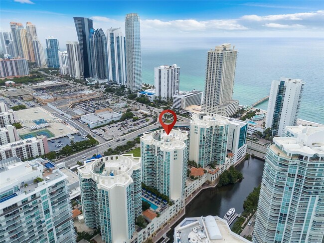 Building Photo - 200 Sunny Isles Blvd