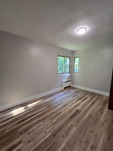 Bedroom - right side window - 111 Phillips Ct