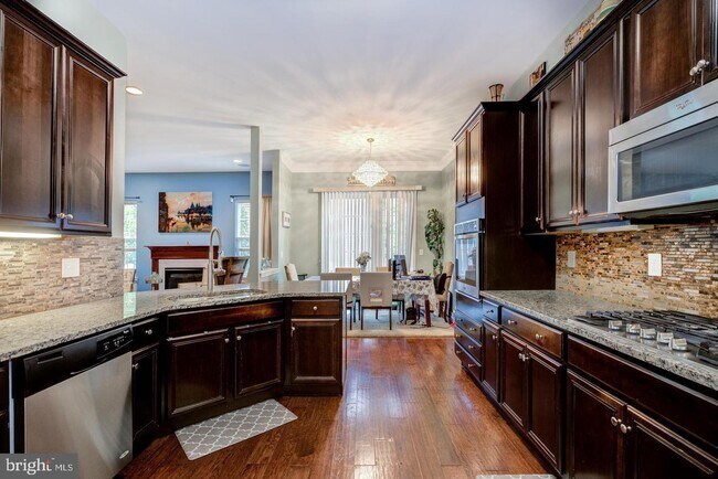 Building Photo - 1205 Preakness Ct