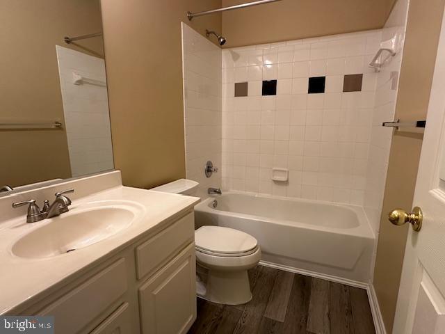 Building Photo - 21759 Dragons Green Square