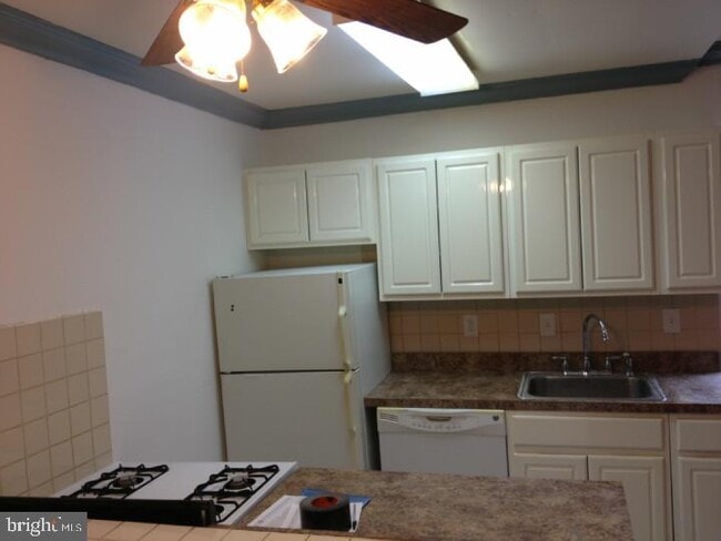 Building Photo - 6330 Germantown Ave