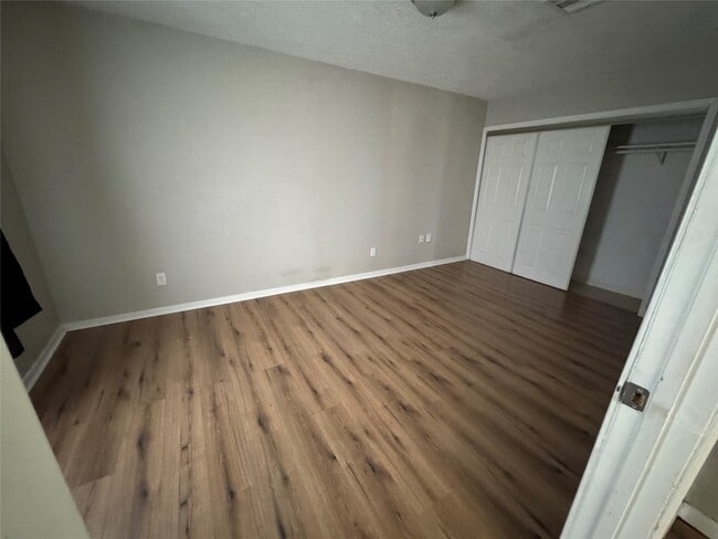 Building Photo - 7339 Eisenhower Rd