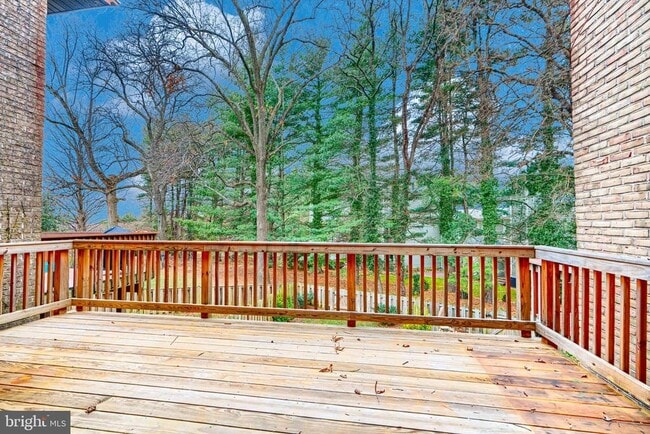 Building Photo - 414 Five Farms Ln