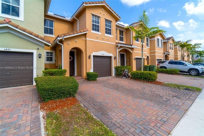 Building Photo - 1429 SE 23rd Terrace