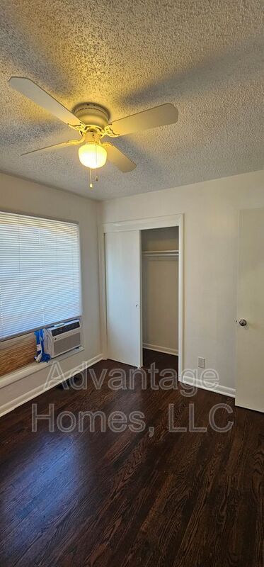 Building Photo - 9625 Beacon Ave