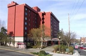Primary Photo - Chuckanut Square