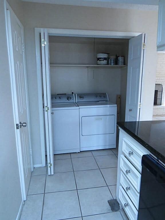 Building Photo - 9535 Clanton St