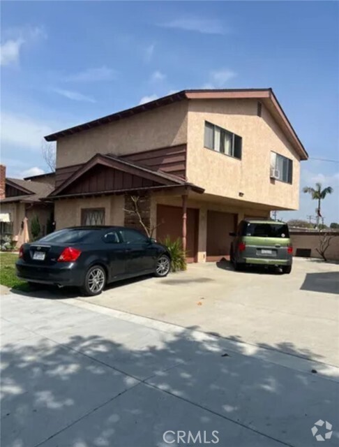 Building Photo - 15336 Woodruff Pl