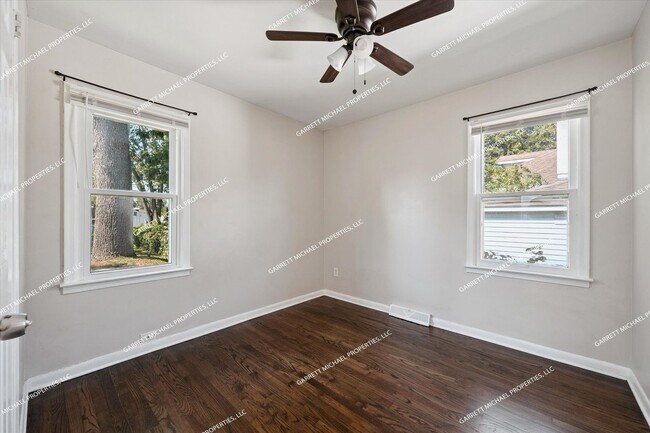 Building Photo - Charming 2-Bedroom Ranch in Taylor for Rent!